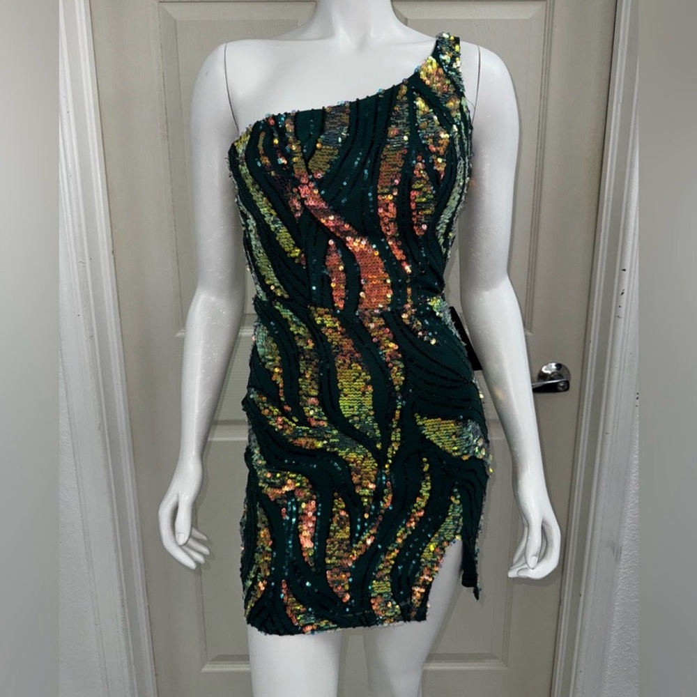 Sequin One Shoulder Dress in Green & Gold